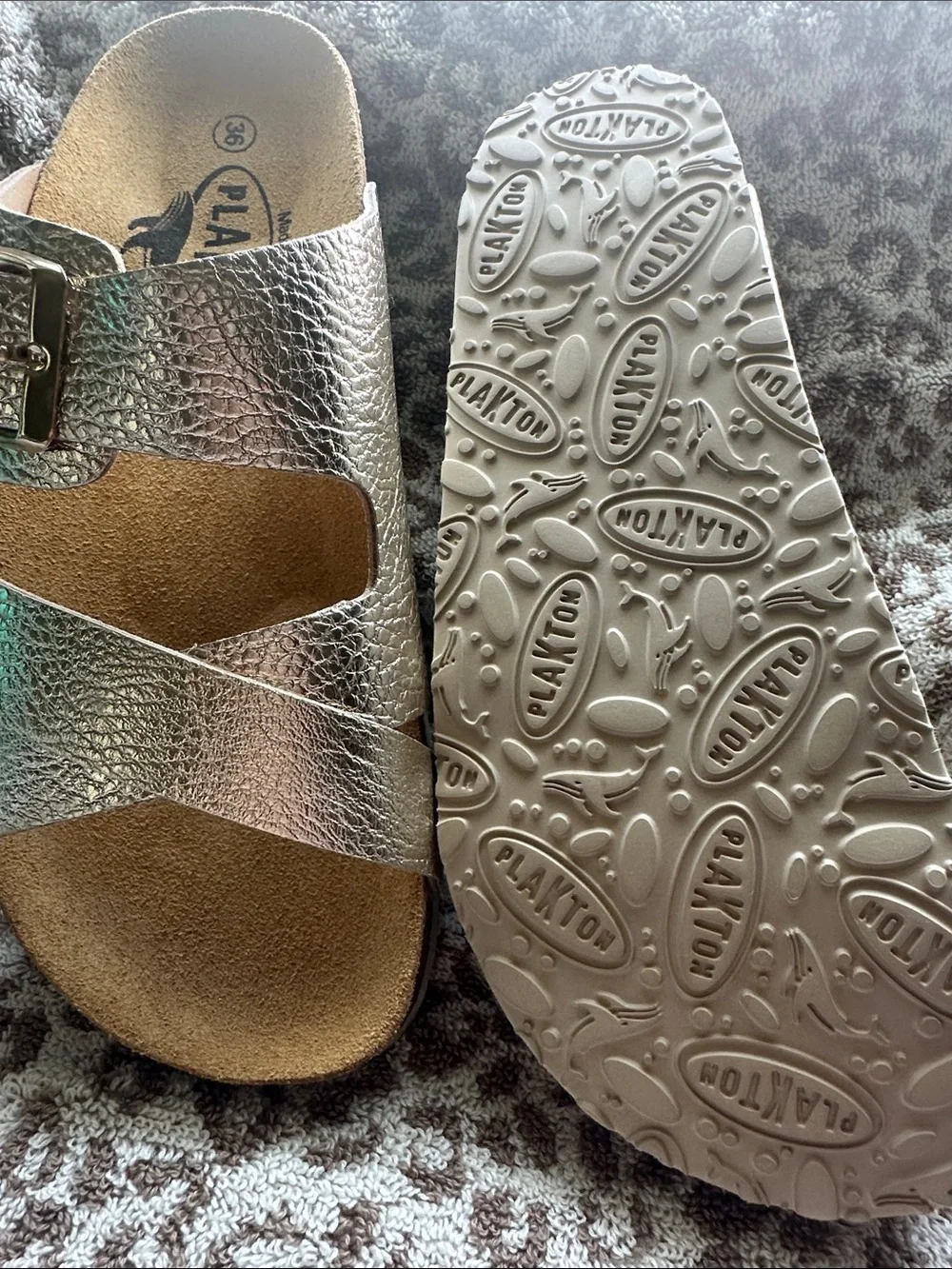 Plakton Women's Metallic Silver Slide Sandals